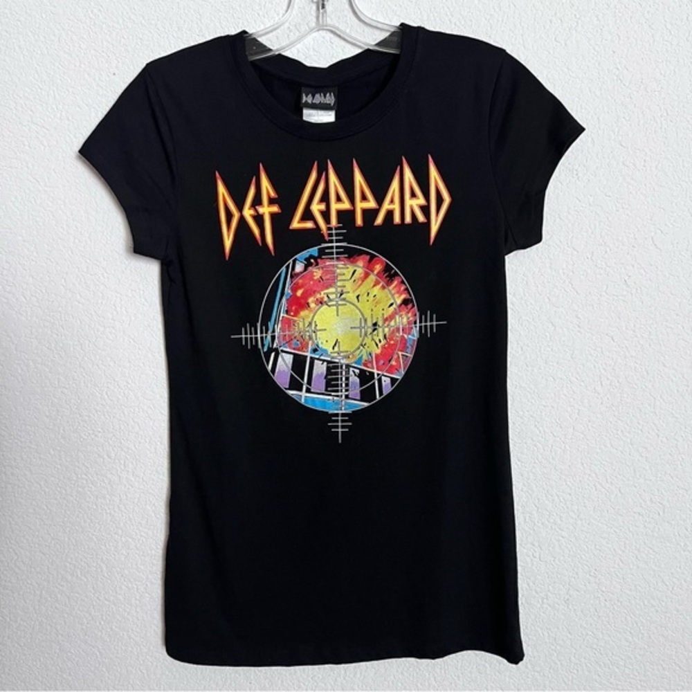 Def Leppard Pyromania Band T-Shirt Black Cap Sleeves New Small